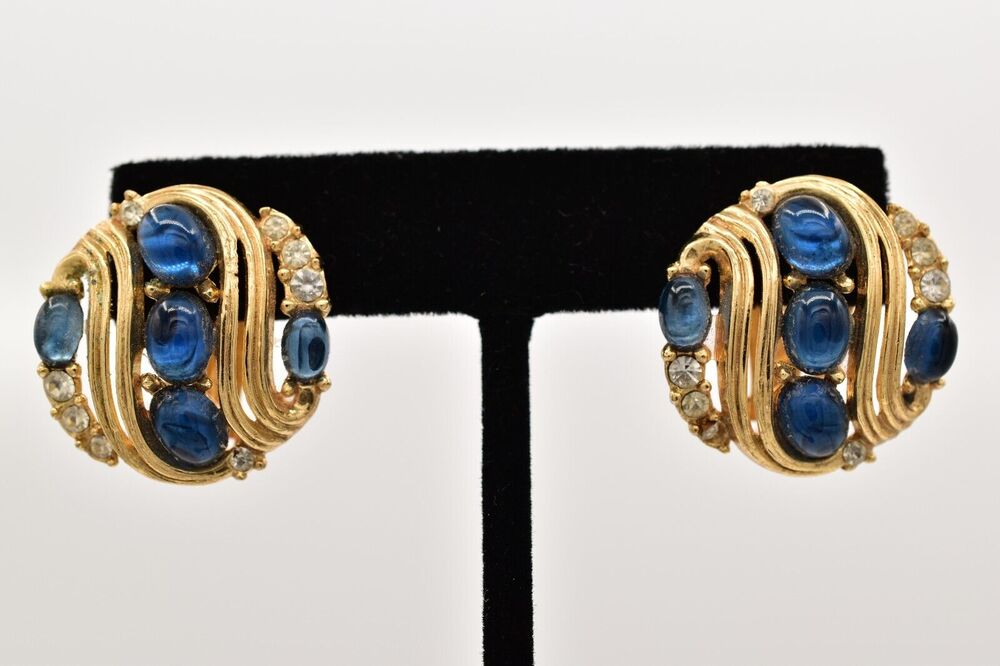 Crown Trifari Vintage Cabochon Mogul Clip On Earrings Blue Crystal Signed BinBF